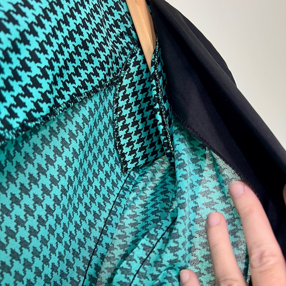 VINTAGE Chic Houndstooth Women's Jacket in Green and Black - Picture 7 of 10